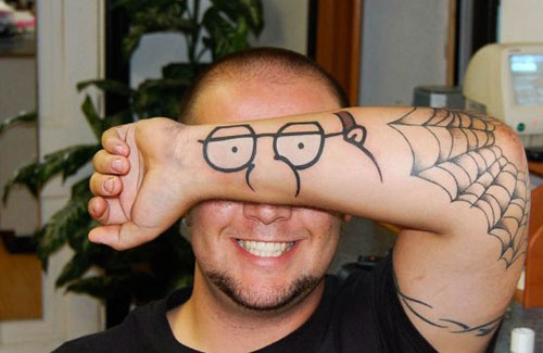 Tatuagens criativas nos braços 12