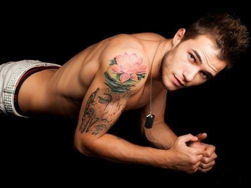 4-Man-with-tattoo-of-lotus