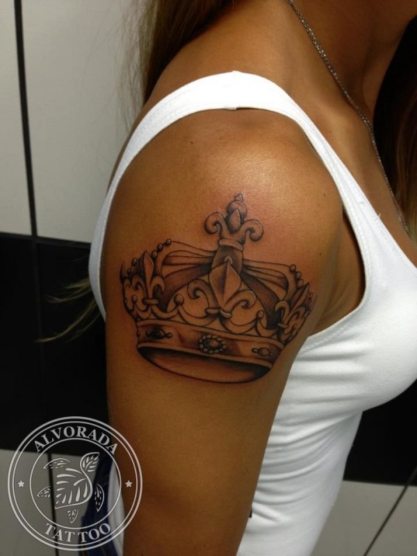 Tatuagem de coroa 22