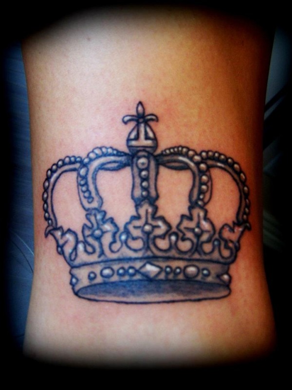 Tatuagem de coroa 28