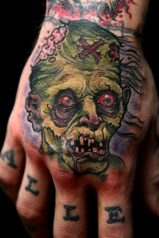 Tatuagem na mão 02