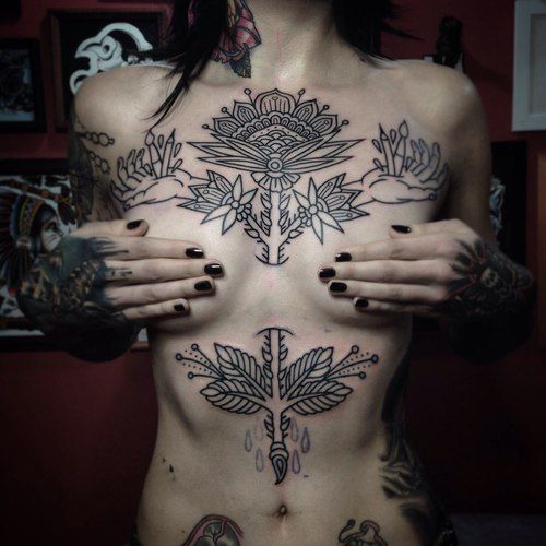 Tatuagens no Peito 03