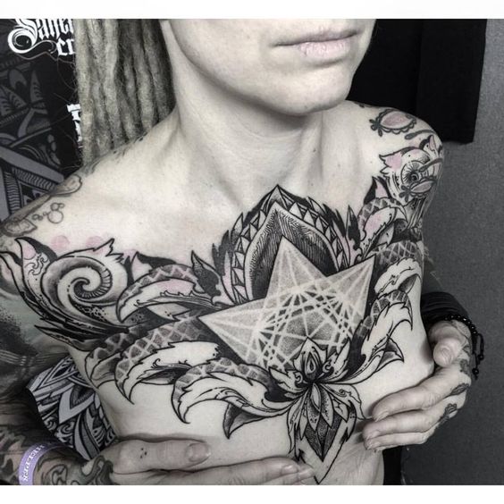 Tatuagens no Peito 11