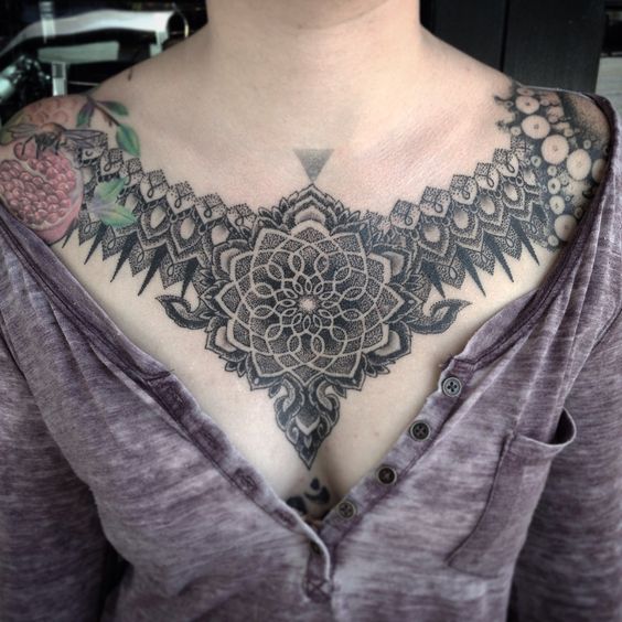 Tatuagens no Peito 18